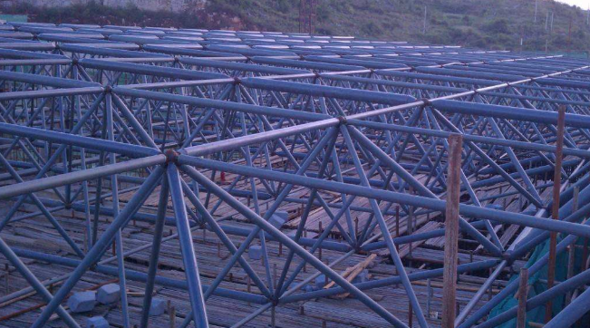 湘潭概述网架加工中对钢材的质量的过细恳求